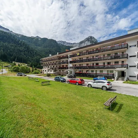 شقة Guesthost - *