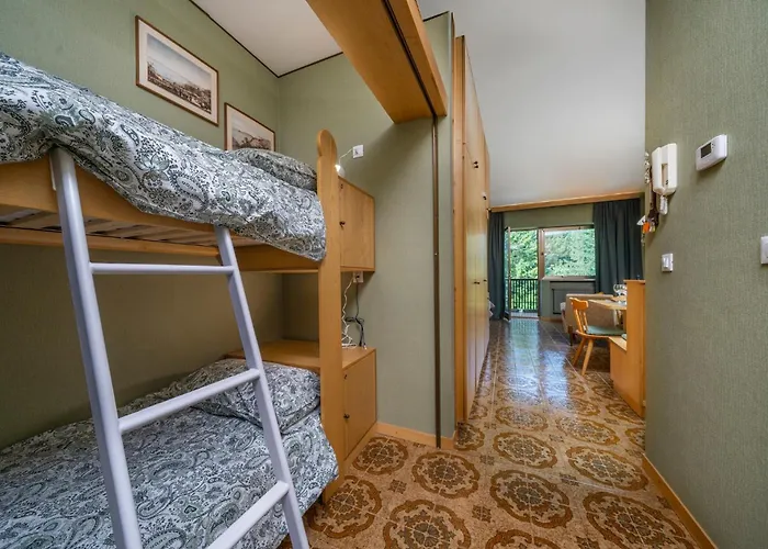 Apartman Guesthost - *